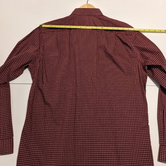 LLBean Slightly Fitted Red Wrinkle-Free Check Shirt Size Medium Tall - Picture 10 of 11